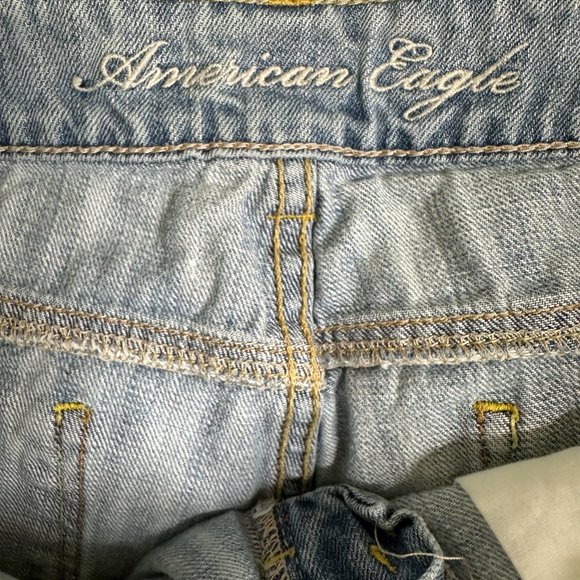 American Eagle Light Blue Patchwork Denim Shorts Women's 4 - Picture 3 of 4